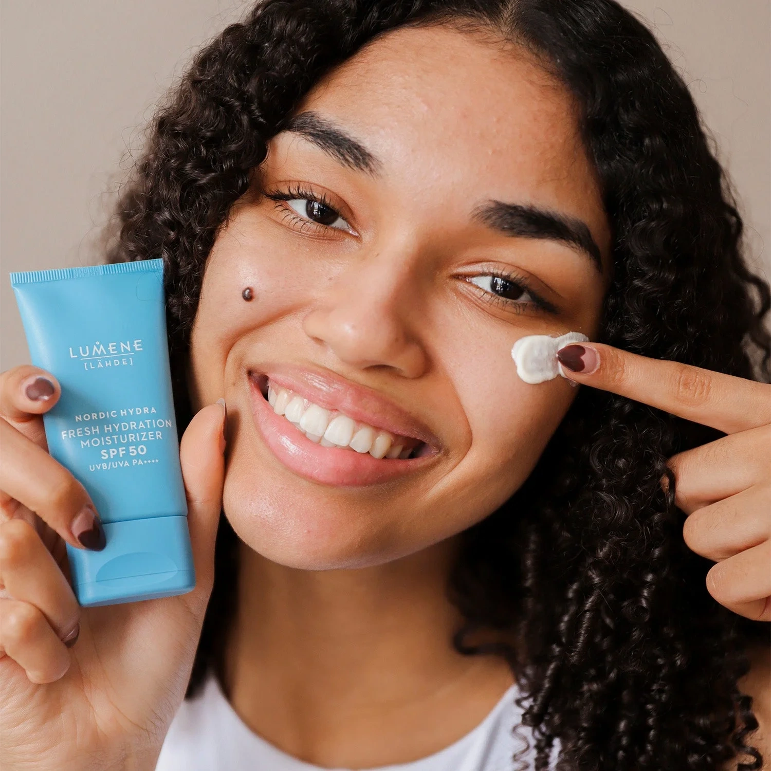 N Hydra Moi SPF50