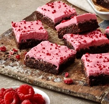 Brownie Bringebær Lakris 30biter Vegansk Delicato