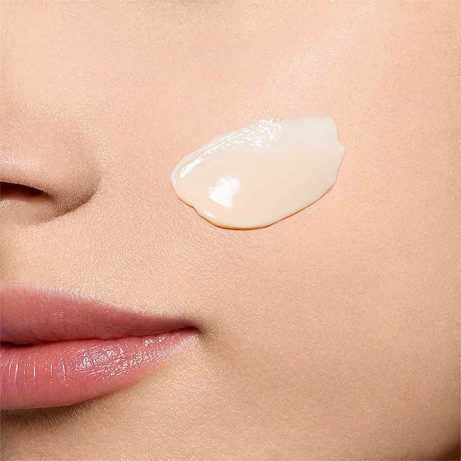 Clarins Beauty Flash Balm