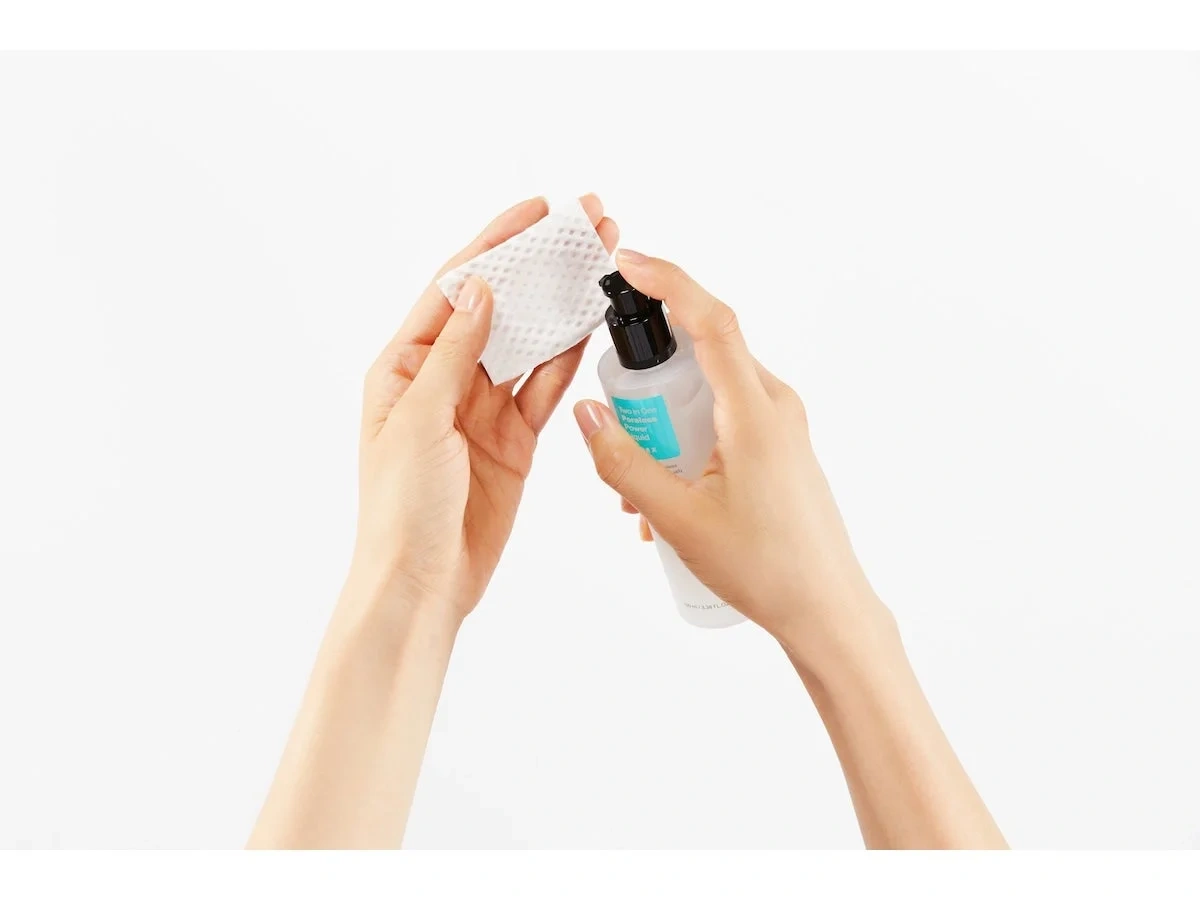 Two in One Poreless Power Liquid