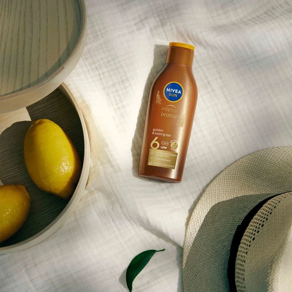 NIVEA Intense Bronze Sun Lotion SPF6 200 ml