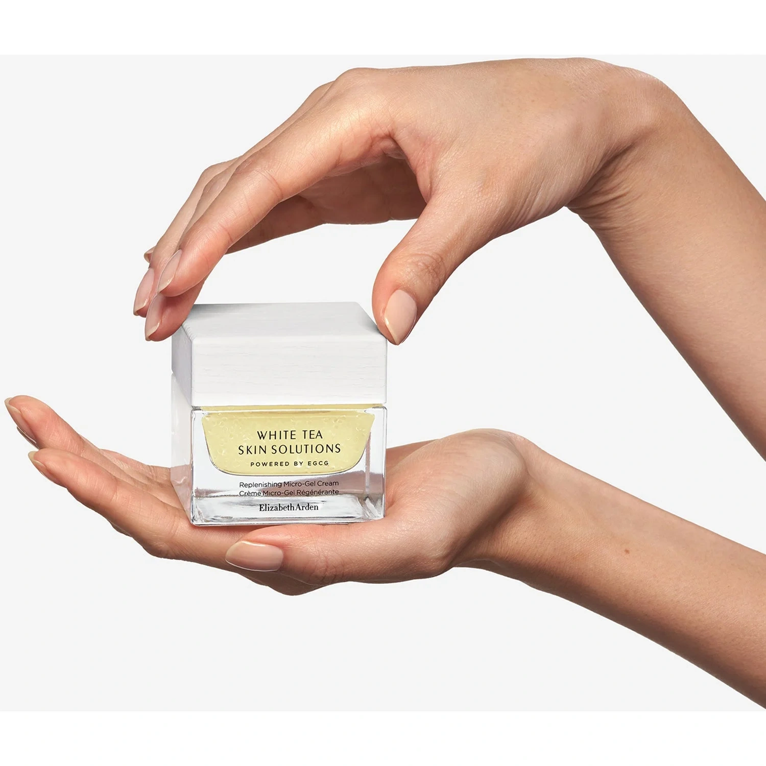 Elizabeth Arden White Tea Skin Replenishing Micro-gel Cream