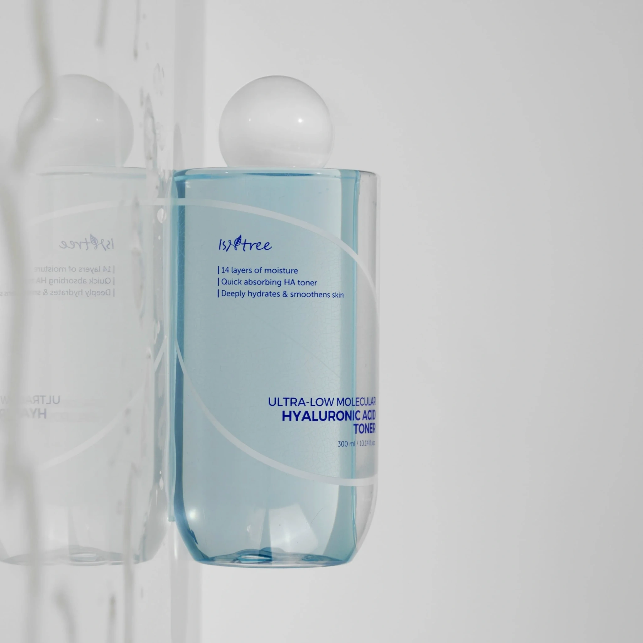 Isntree Ultra-Low Molecular Hyaluronic Acid Toner, 300 ml