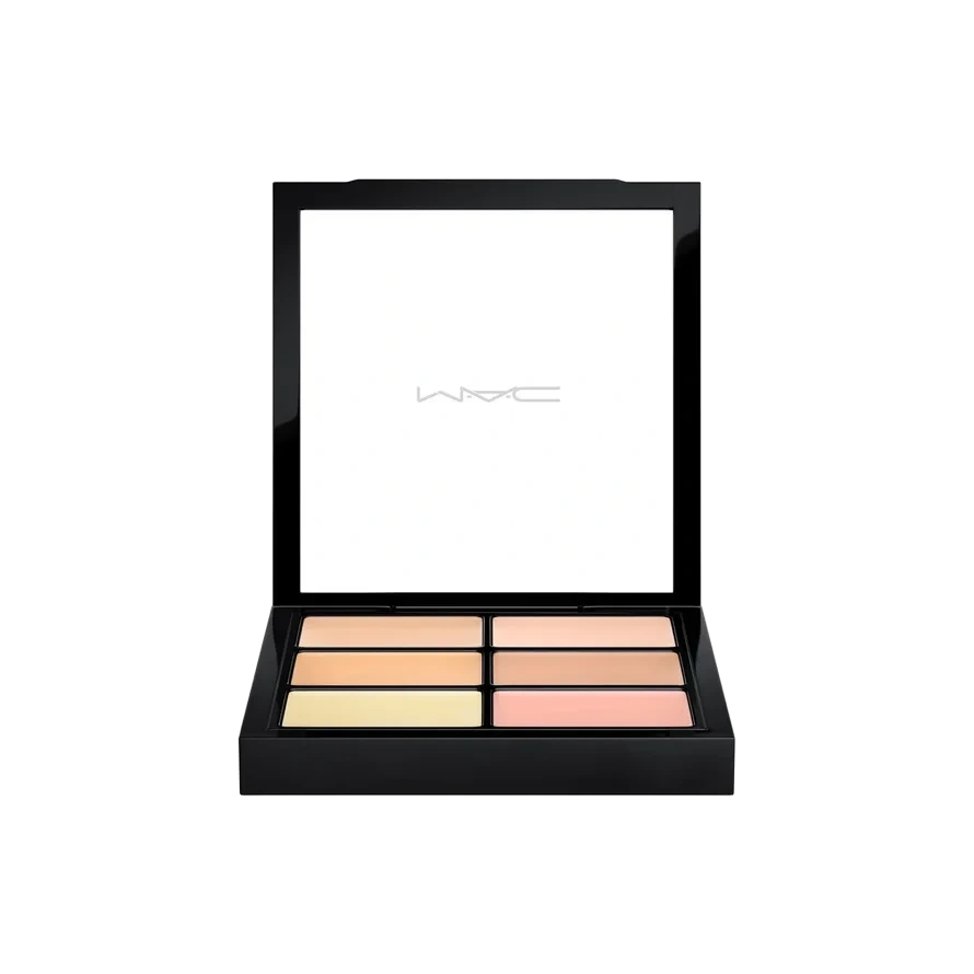 MAC Studio Fix Conceal + Correct Light
