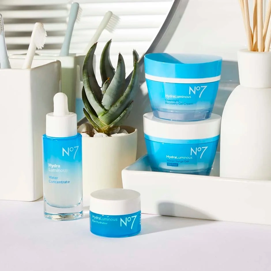 No7 Hydraluminous Water Surge Gel for Hydration, Glowing