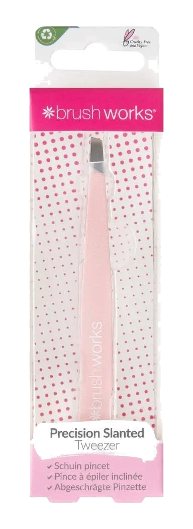 Brushworks Precision Slanted Tweezer, 1 stk.