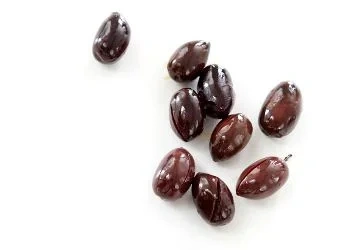 Kalamataoliver med kärnor