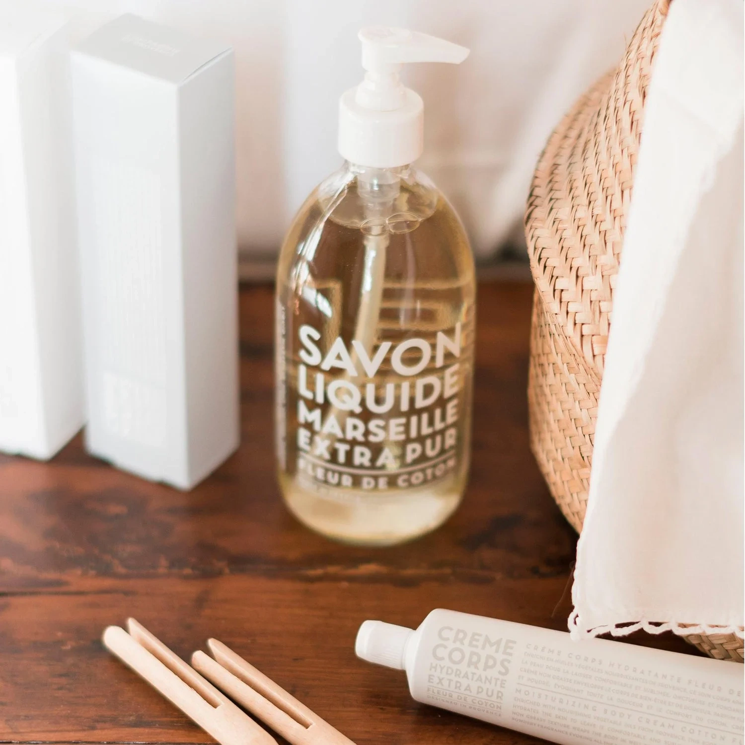 COMPAGNIE DE PROVENCE Liquid Marseille Soap Cotton Flower 500ml