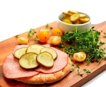 Smörgåsgurka tjockskivad