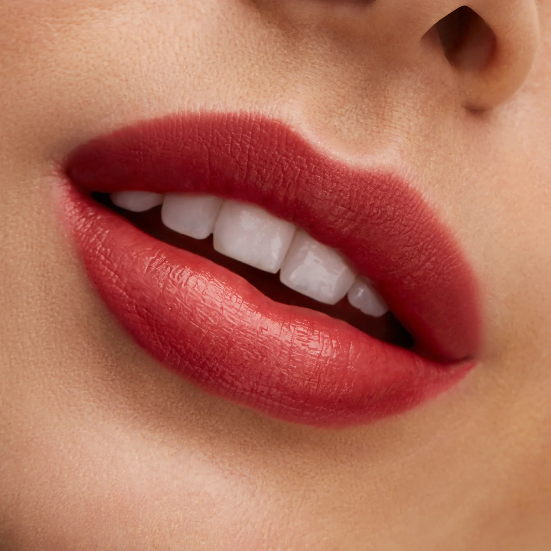 MAC Lustreglass Lipstick Business Casual