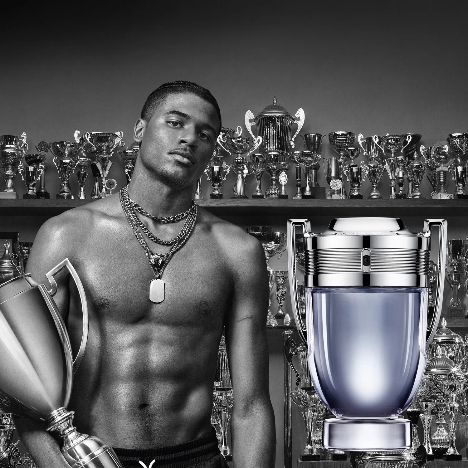 RABANNE Invictus