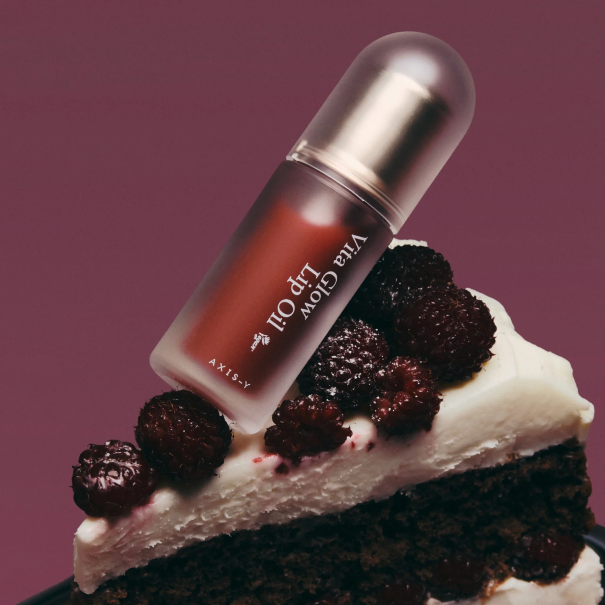 Axis-Y Vita Glow Lip Oil, Chilled Berry, 4,5 g