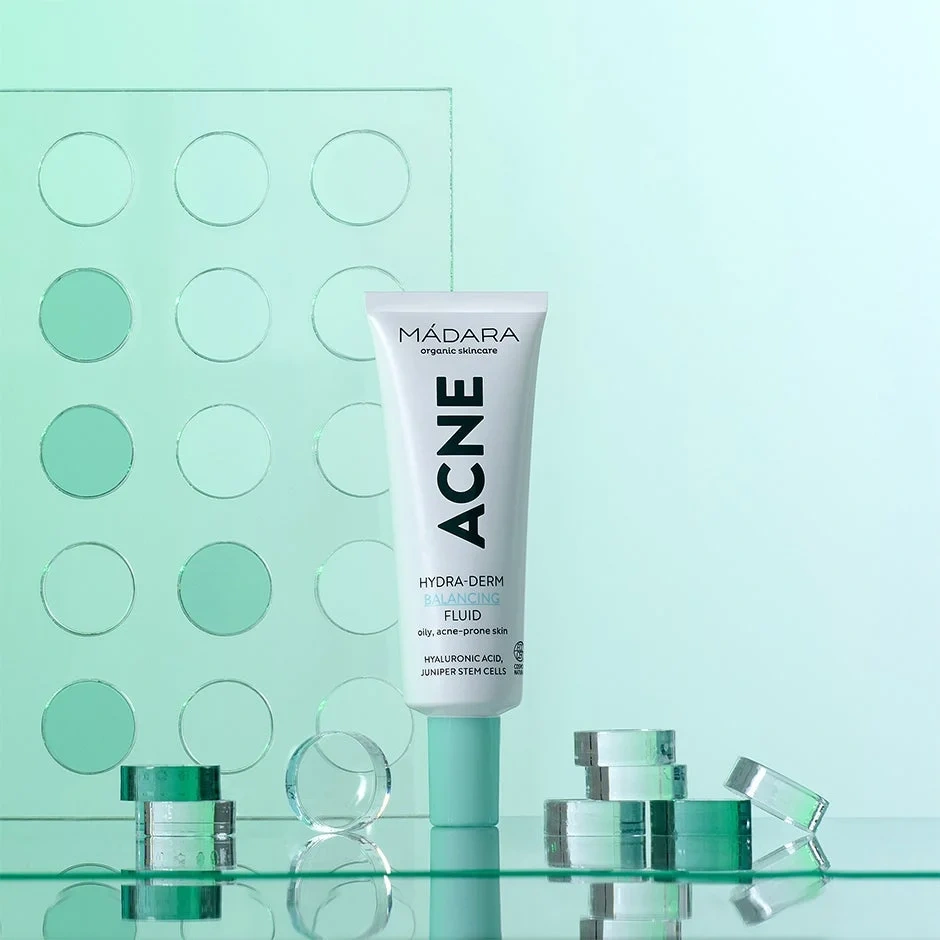 MÁDARA ACNE Hydra-Derm Balancing Fluid