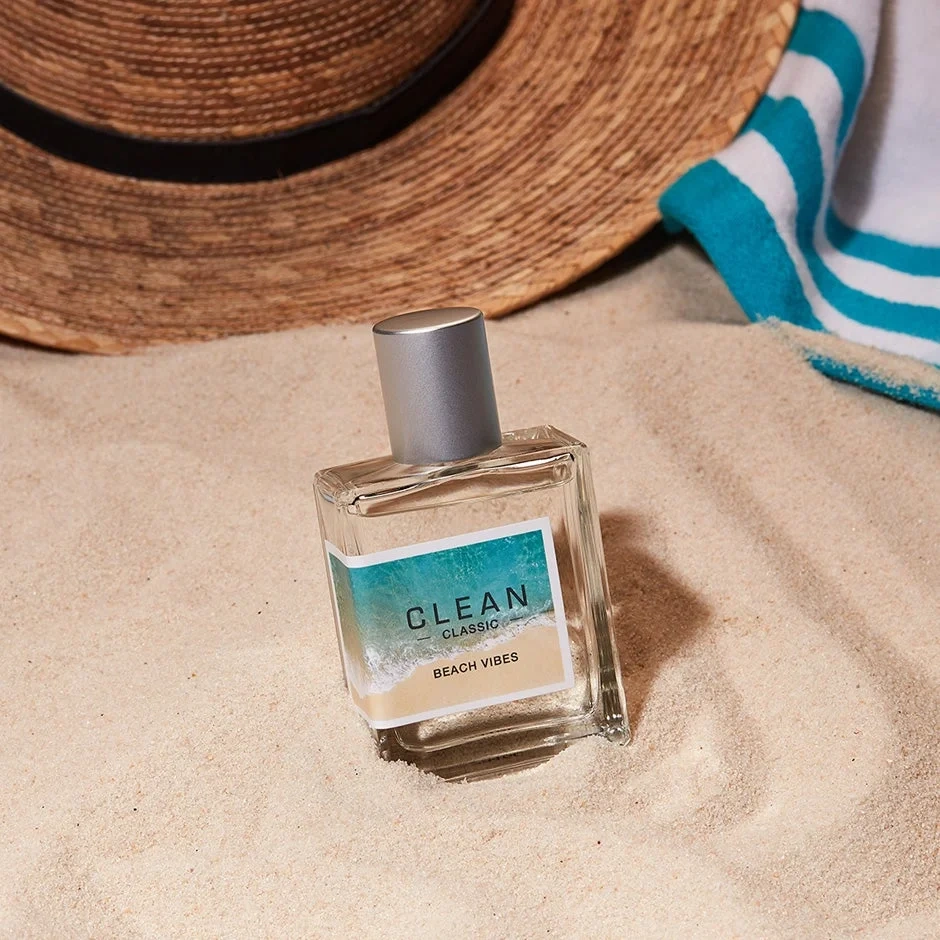 Clean Classic Beach Vibes