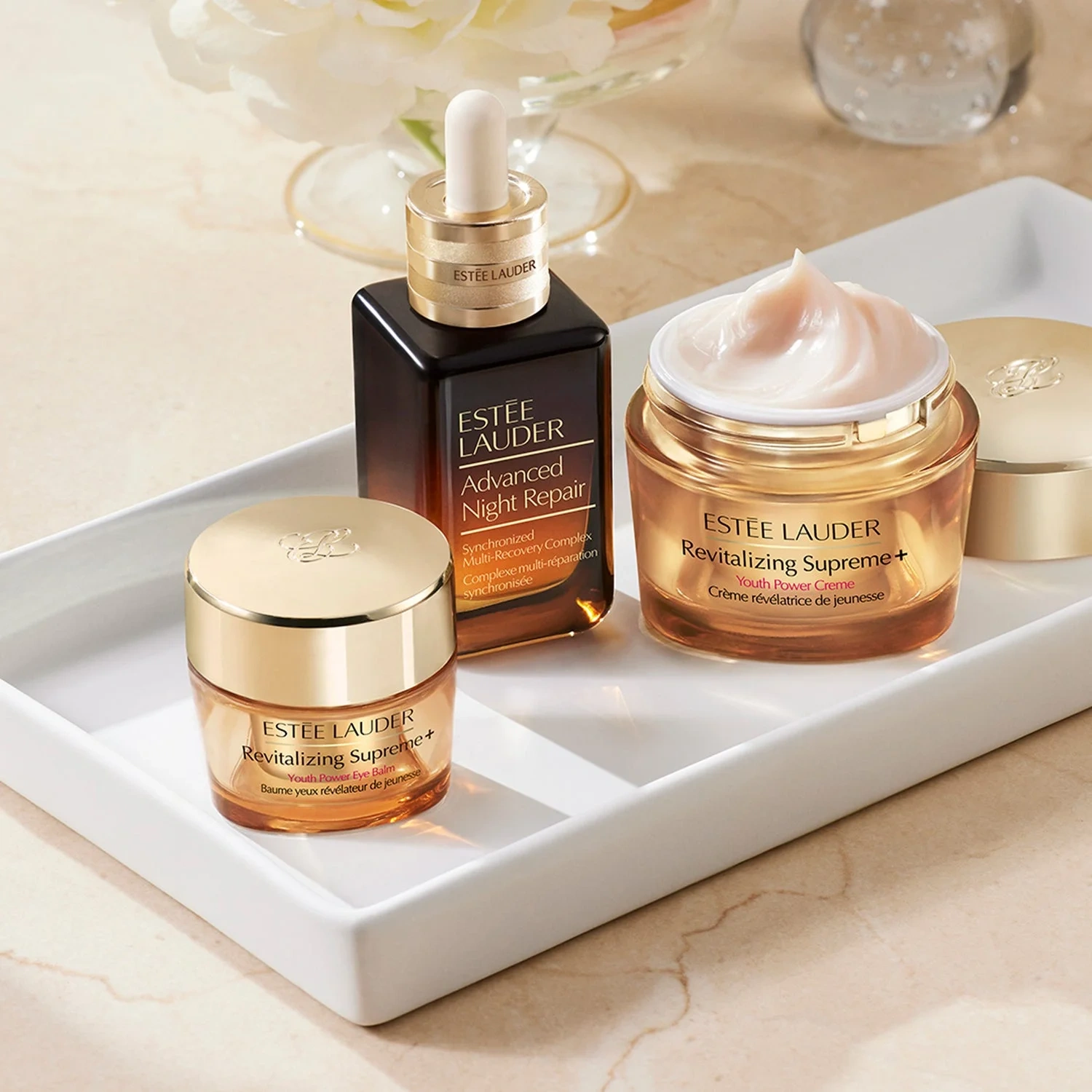 Estée Lauder Revitalizing Supreme+ Youth Power Creme