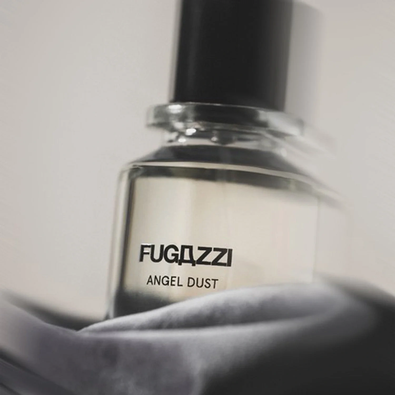 FUGAZZI Angel Dust Extrait De Parfum 100 ml