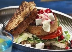Feta PDO i lag tärnad