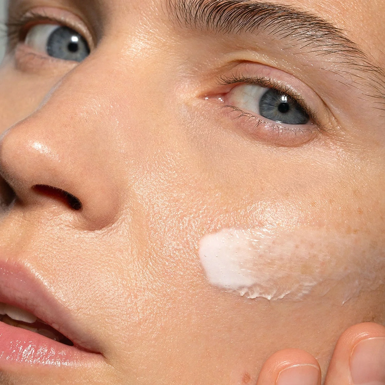 MÁDARA RETINOL ALTERNATIVE Plant-Powered Day Cream