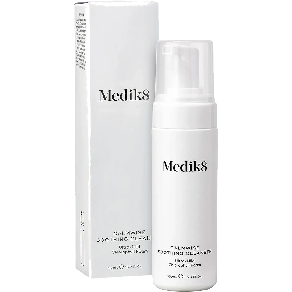 Medik8 Calmwise Soothing Cleanser
