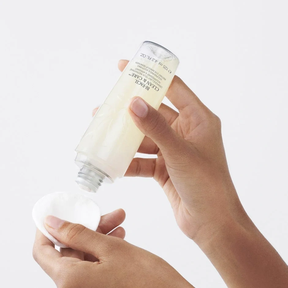 Lancôme Bi-Facil Clean & Care Eye Makeup Remover