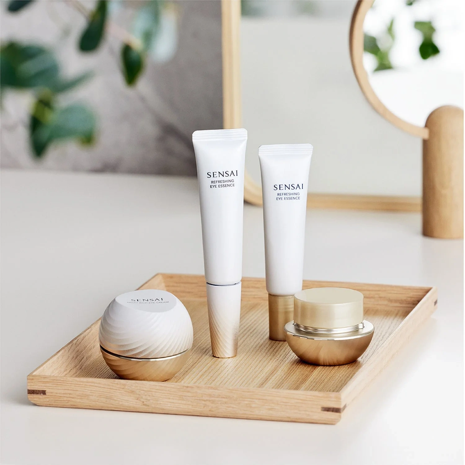 Sensai Total Eye Treatment