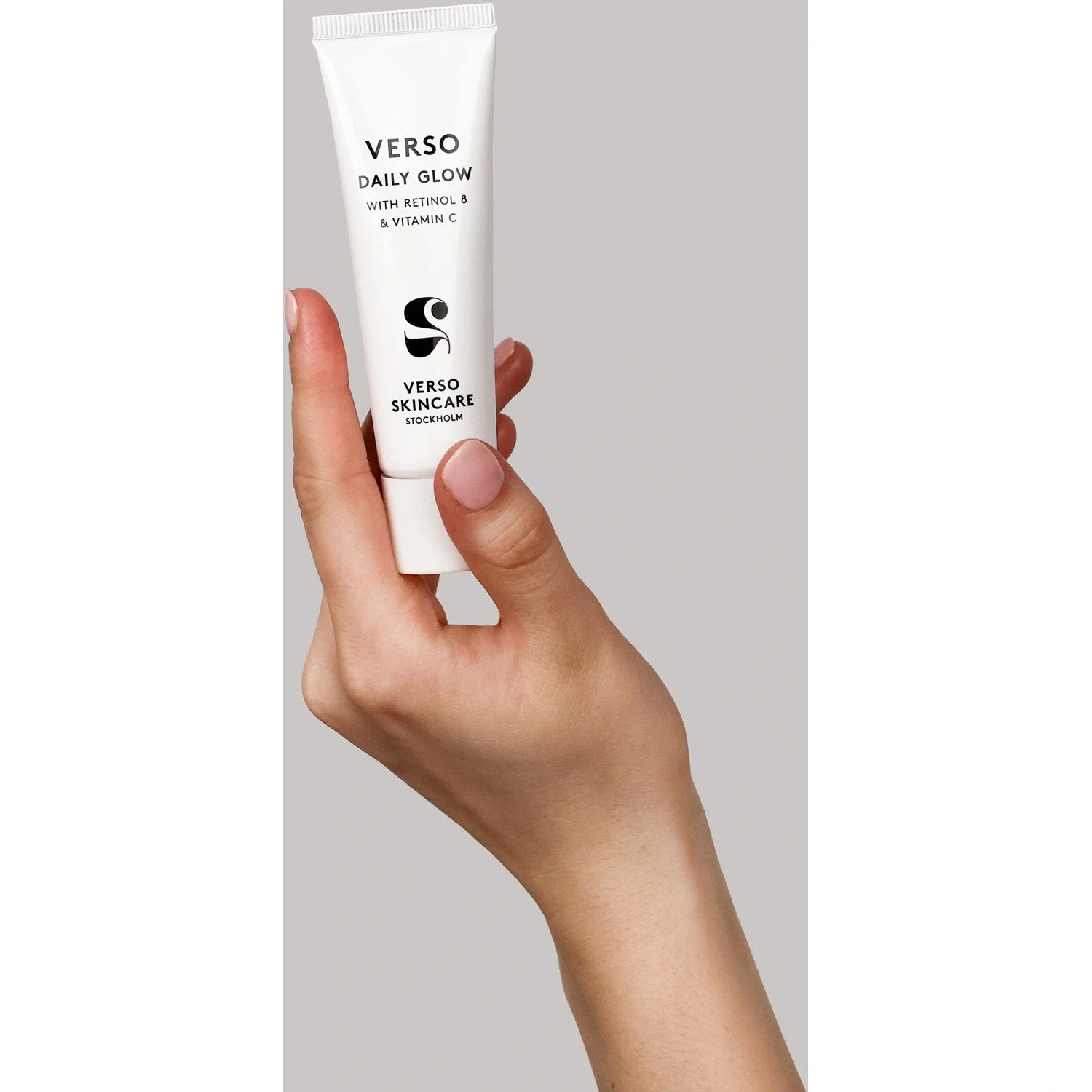 Verso N°2 Daily Glow With Retinol 8 & Vitamin C