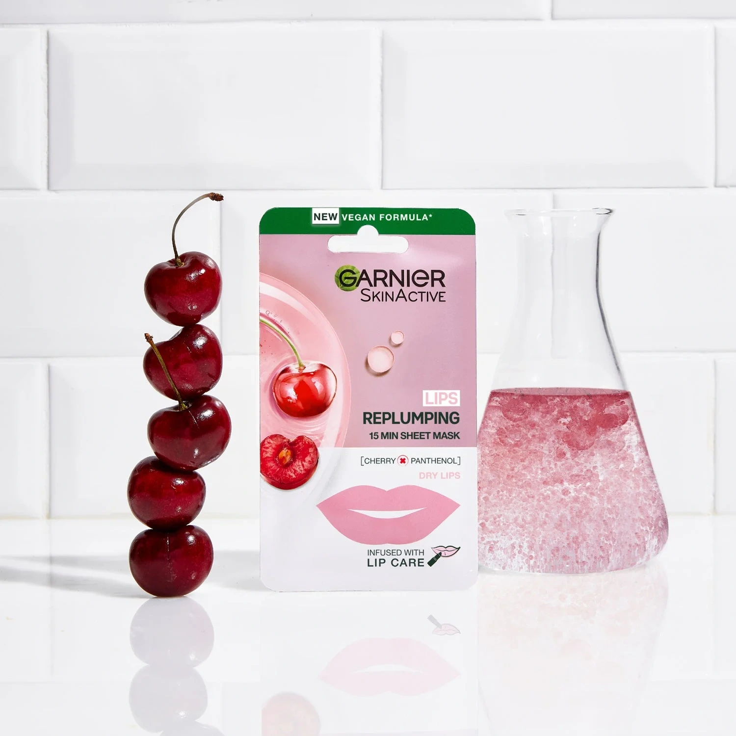 Garnier Lips Replumping 15 min Sheet Mask Cherry