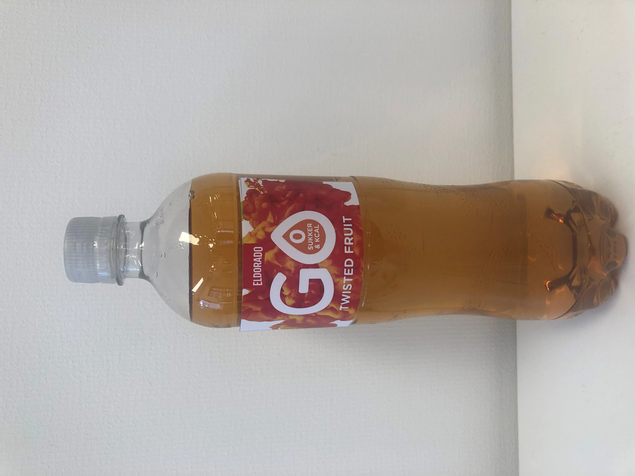 Go Leskedrikk Twisted Fruit 0,8l Eldorado