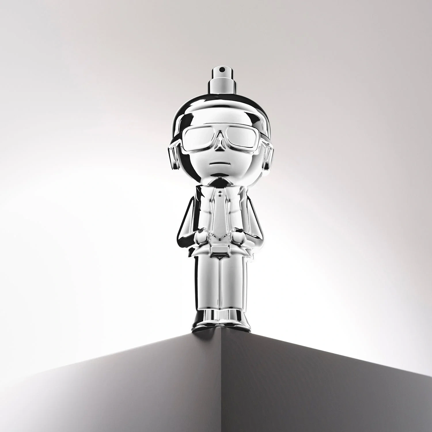 Karl Lagerfeld Ikonik Man