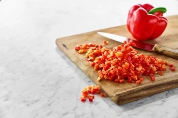 Paprika röd tärnad 5 mm 2 kg