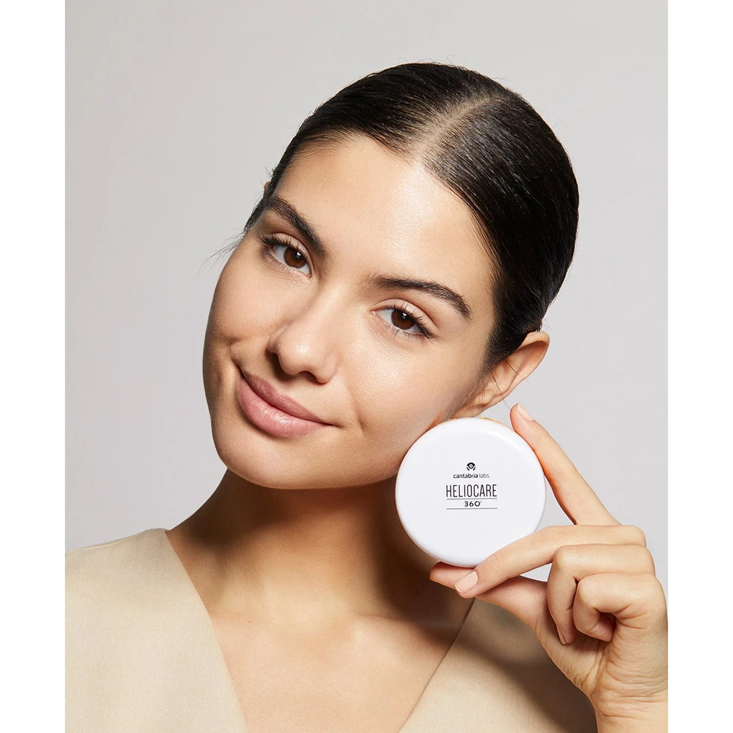Heliocare Gel Oil Free Compact SPF 50+