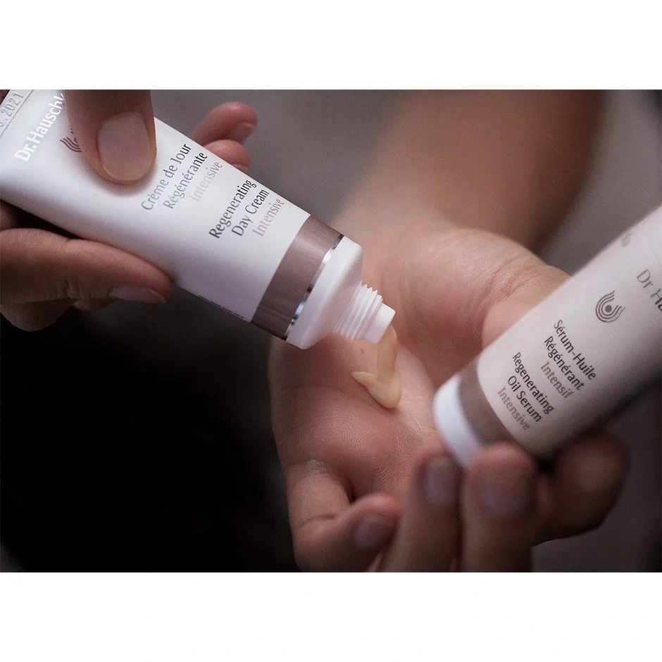 Dr. Hauschka Regenerating Oil Serum Intensive