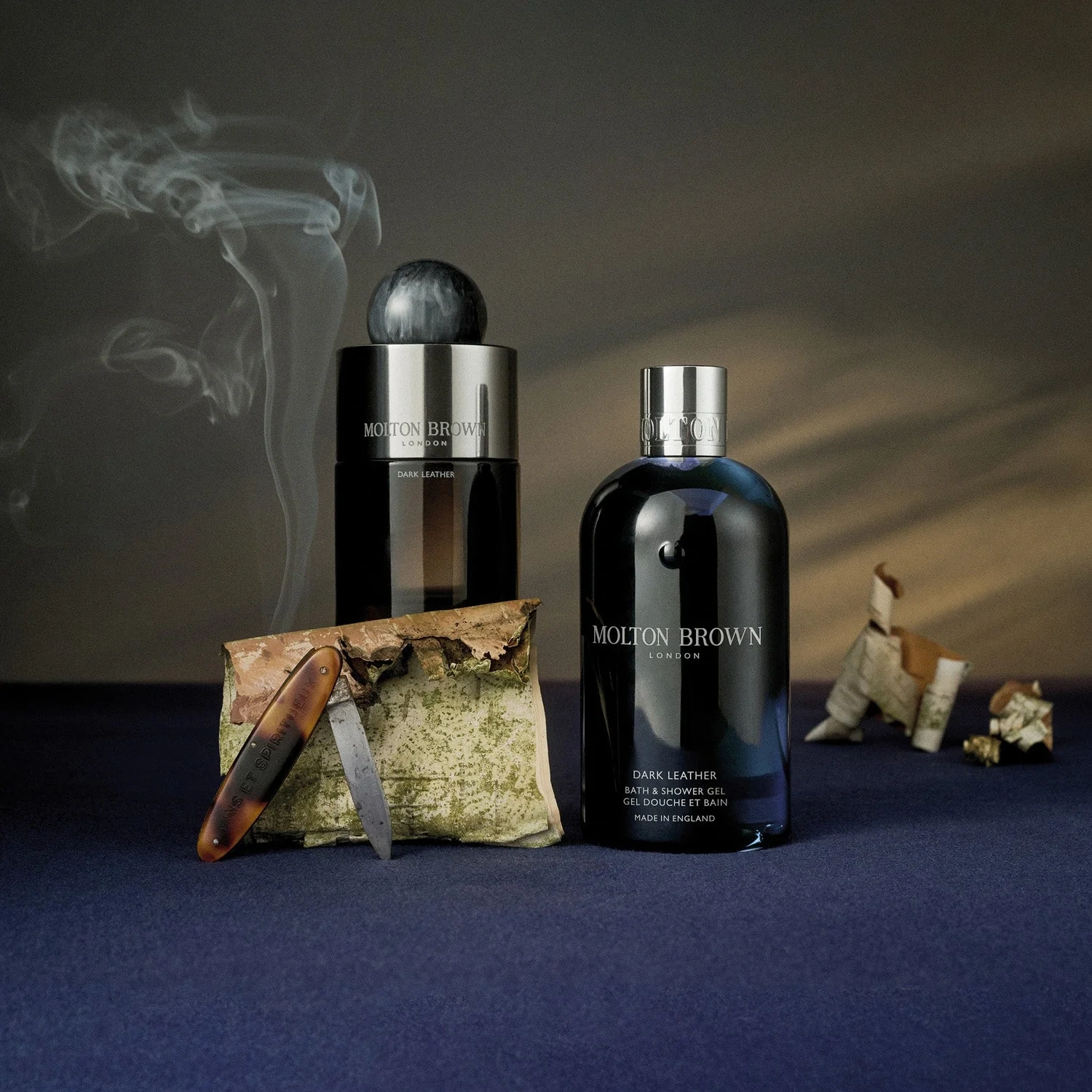 Molton Brown Dark Leather Bath & Shower Gel