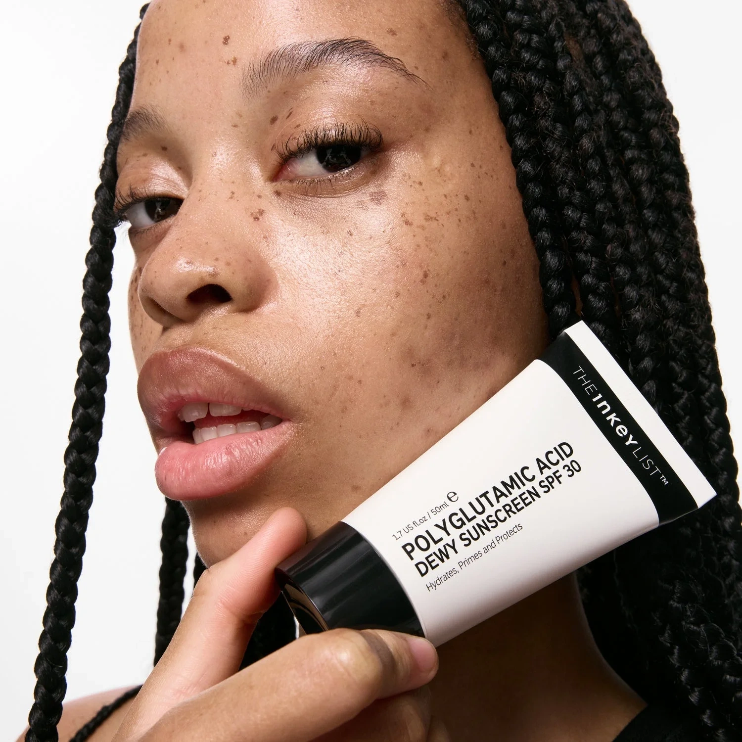 Polyglutamic Dewy Sunscreen SPF30