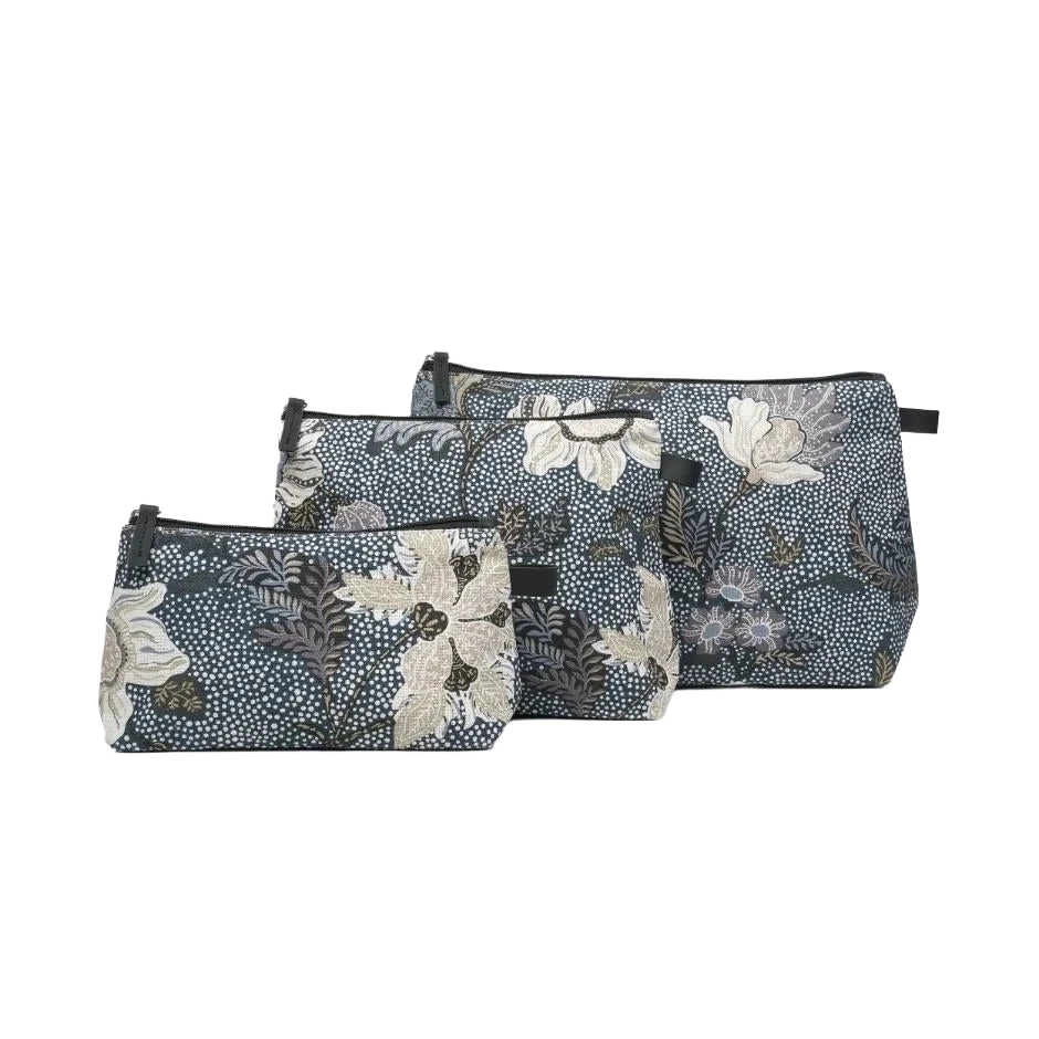 Ceannis Cosmetic Medium Denim Blue Flower Linen