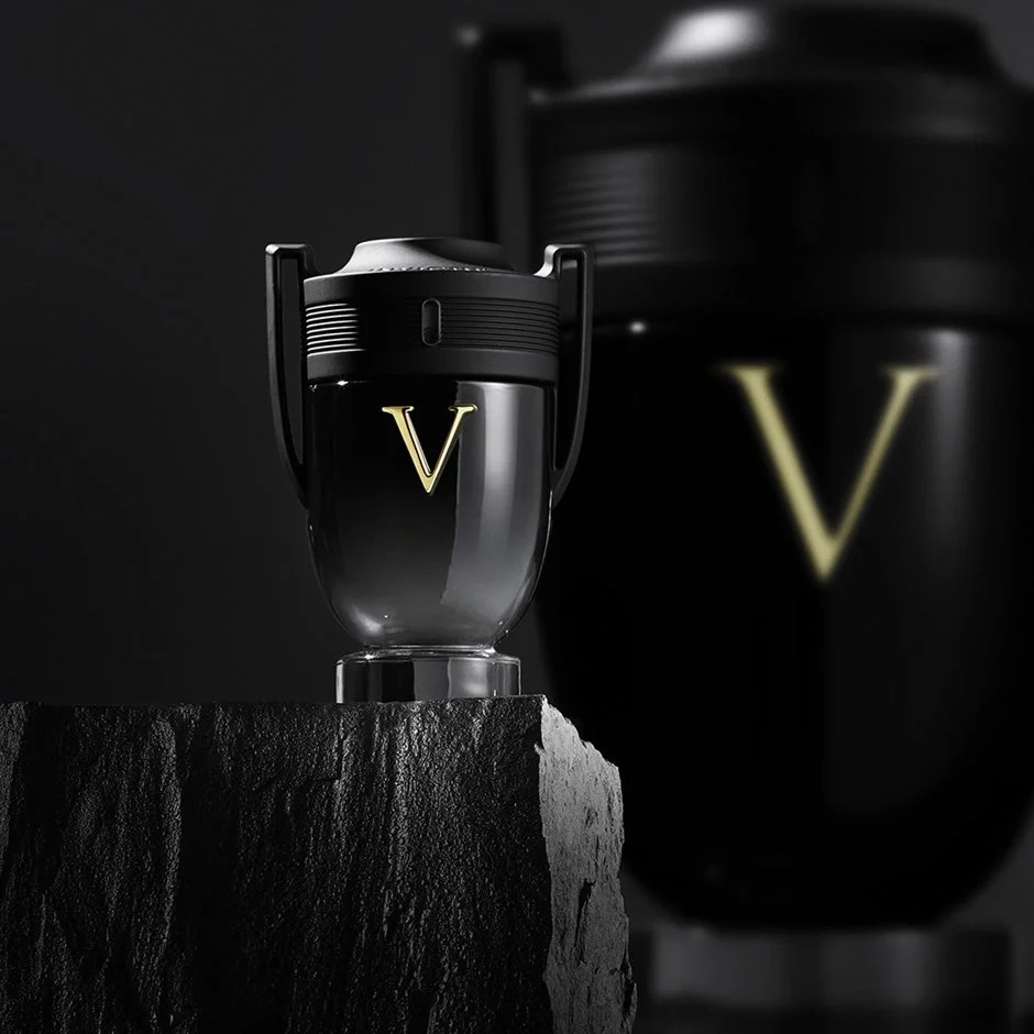 RABANNE Invictus Victory