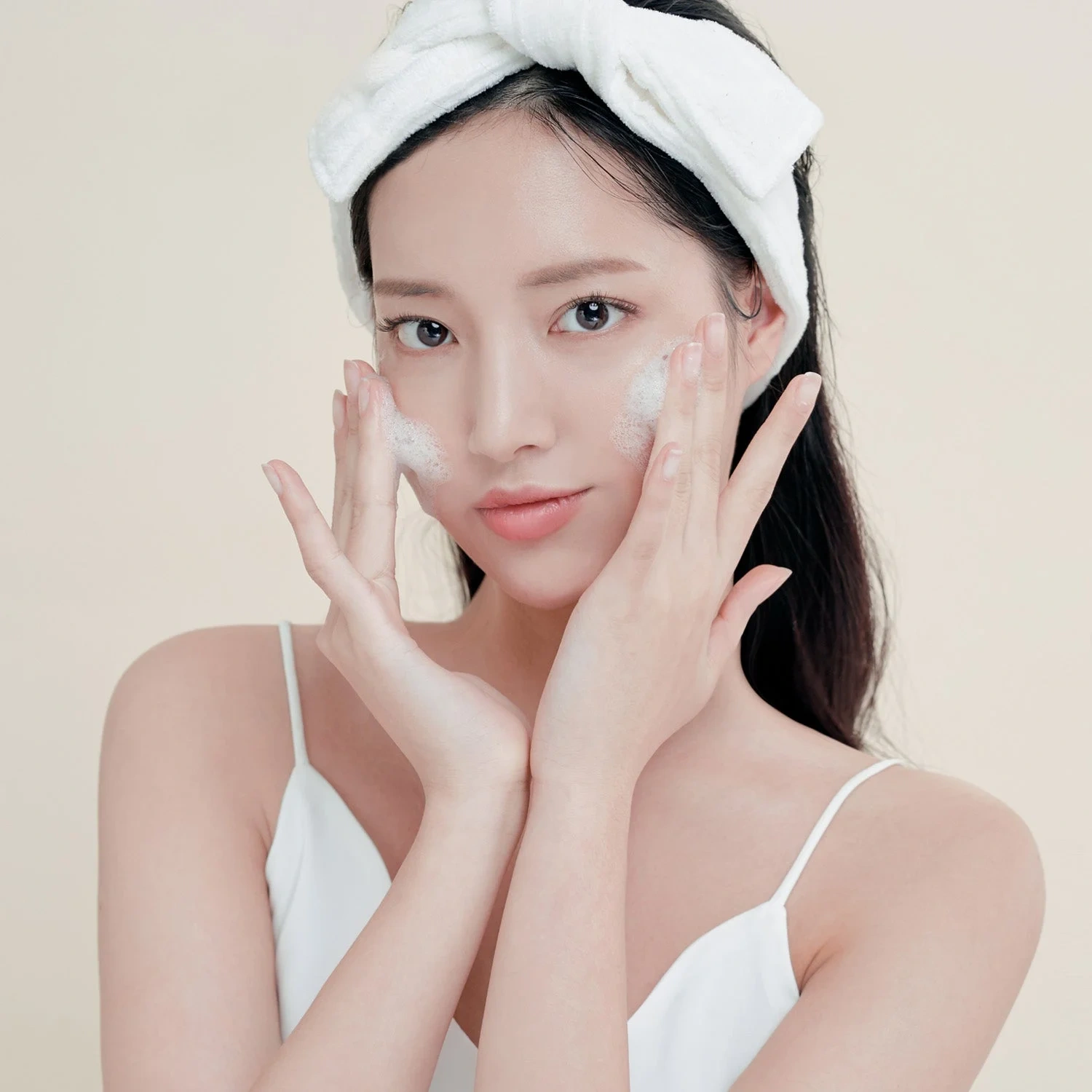 Hyggee pH Hyaluron Gel Cleanser 200 ml