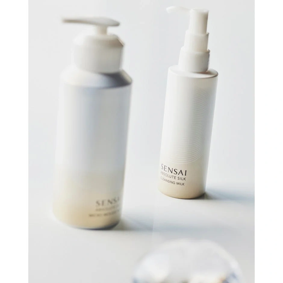 Sensai Absolute Silk Cleansing Milk