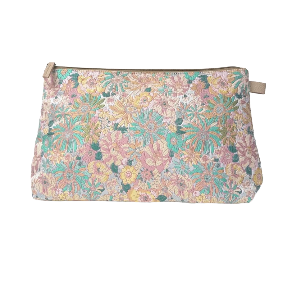 Ceannis Cosmetic Large Pastel Flower Pink