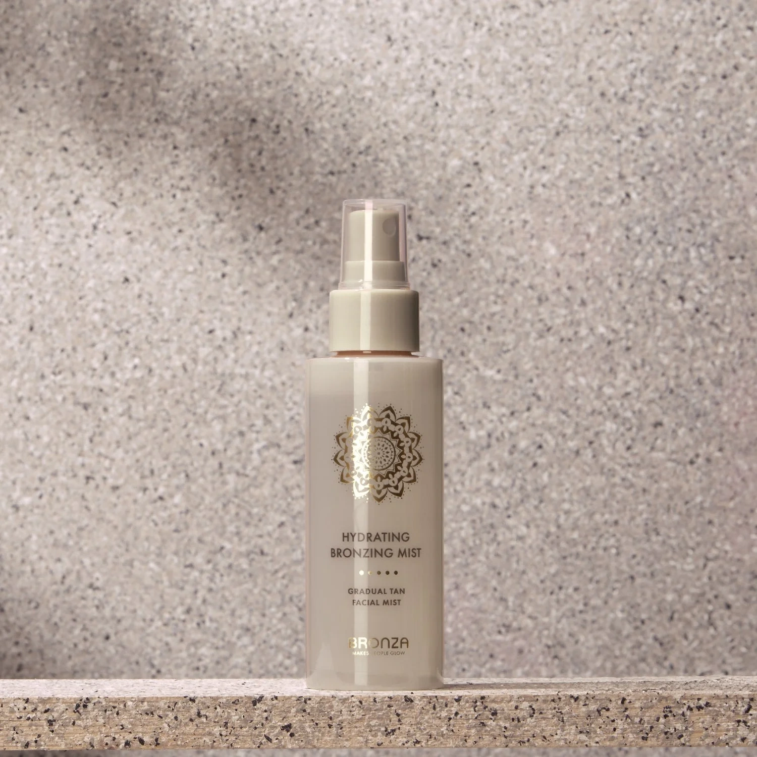 Bronza Hydrating Bronzing Mist