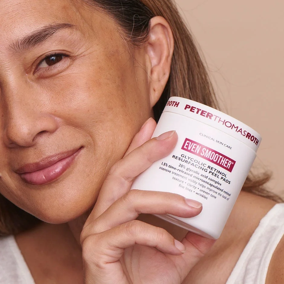 Peter Thomas Roth Even Smoother™ Glycolic Retinol Resurfacing Peel Pads