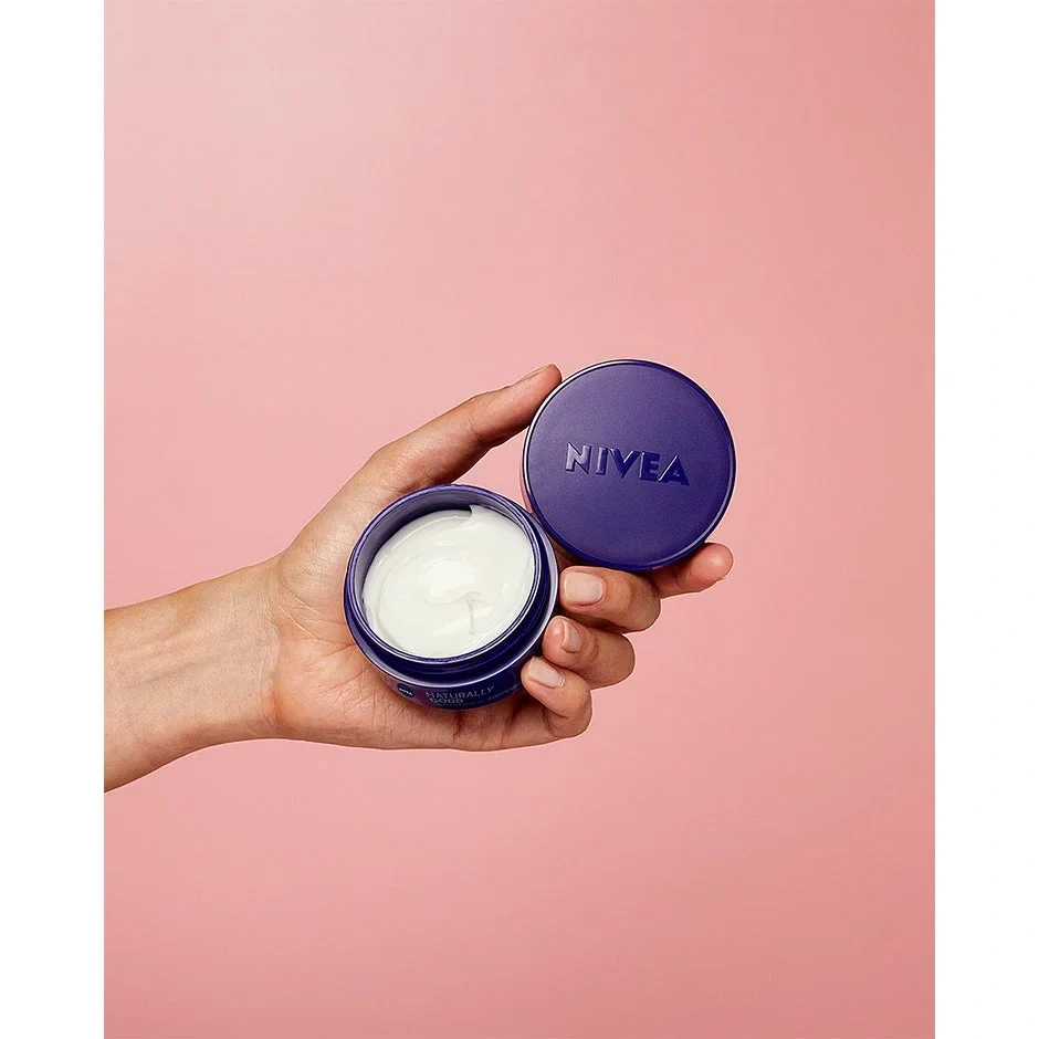 Nivea Naturally Good Regenerating Night Cream 50ml