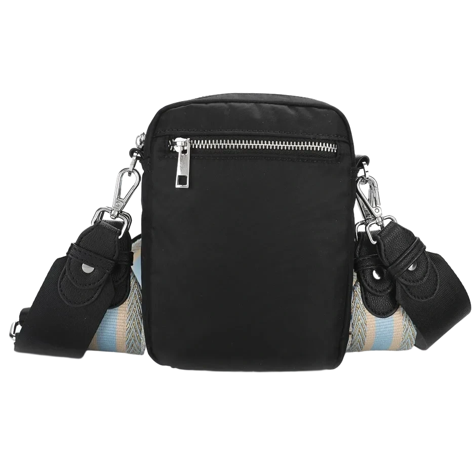 Adax Novara messenger Laren