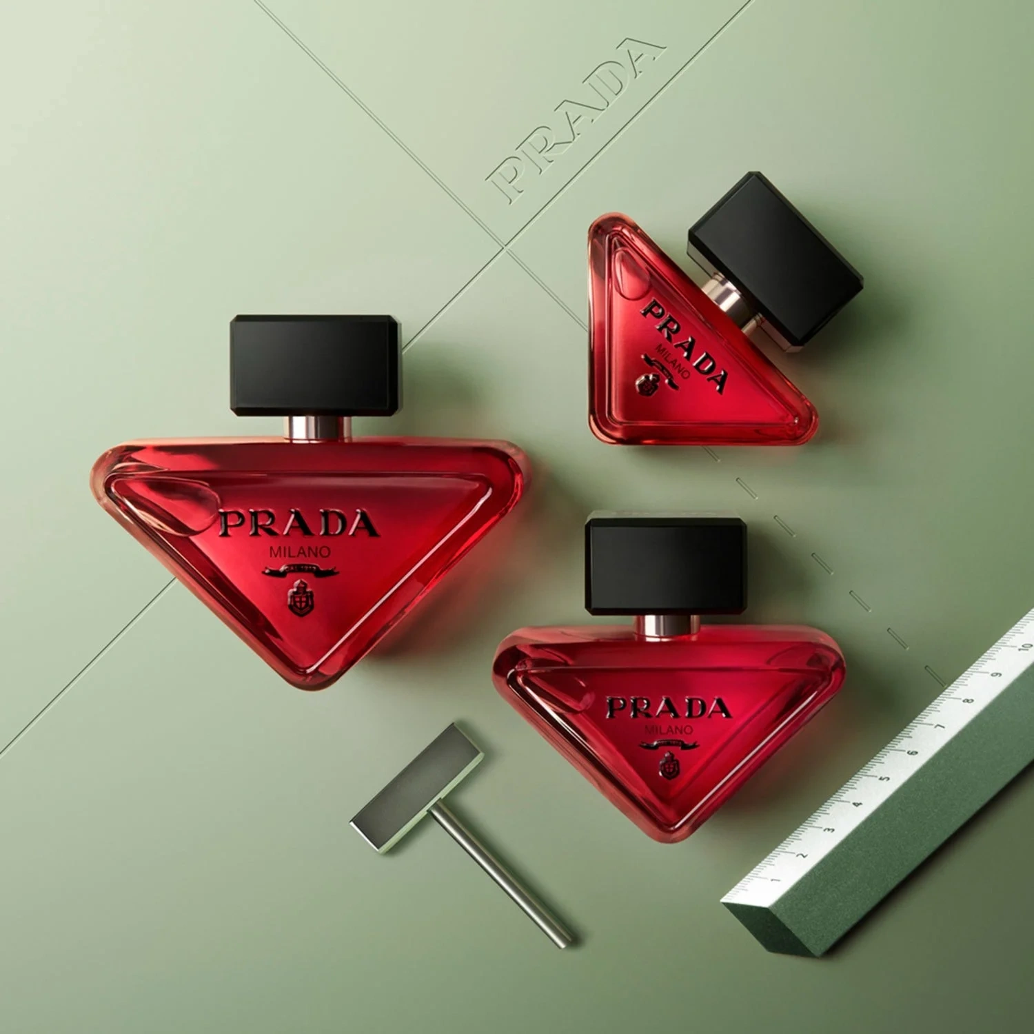 Prada Paradoxe Radical Essence Parfum 30 ml