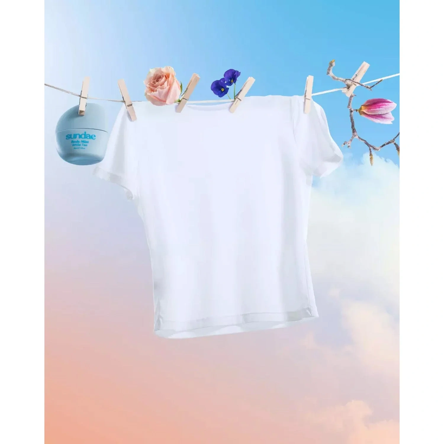 Sundae Body: White Tee, Body Mist