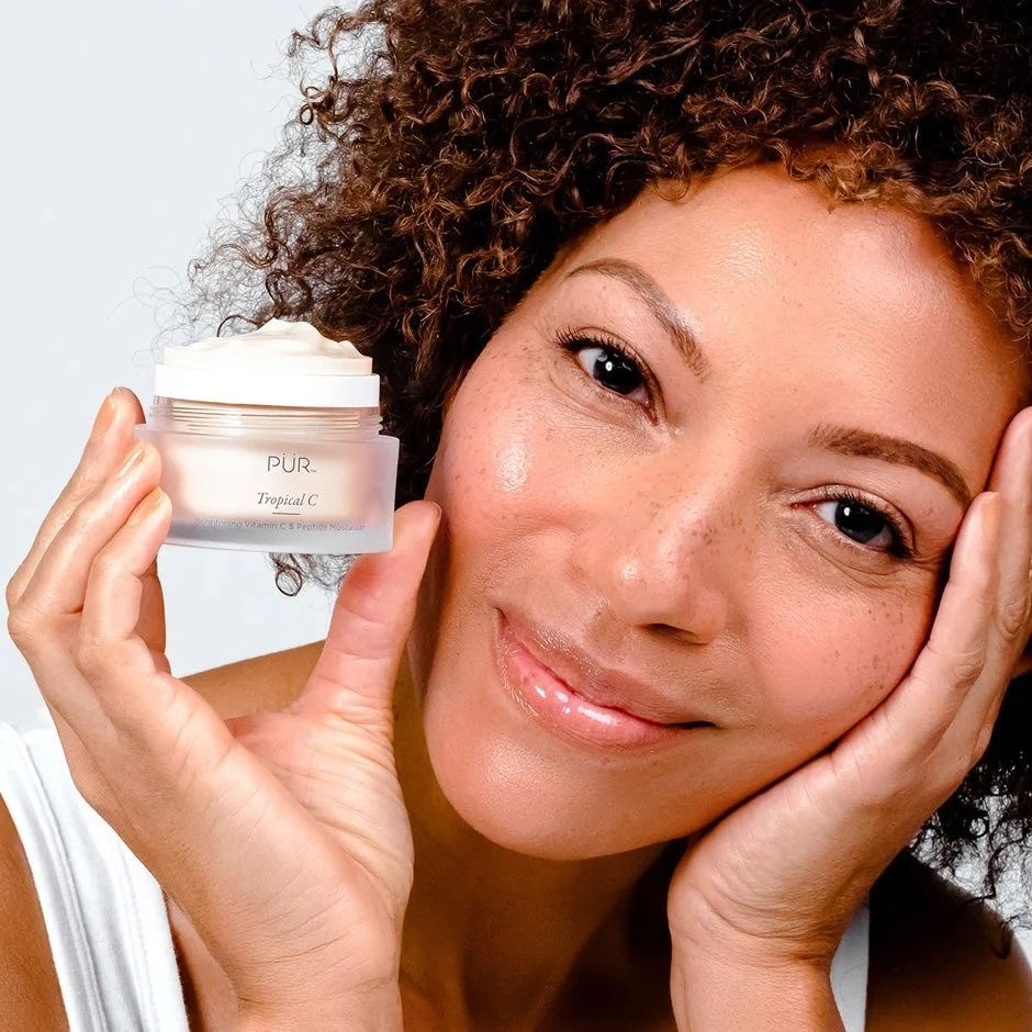 PÜR Tropical C - Brightening Vitamin C & Peptide Moisturizer 50 ml