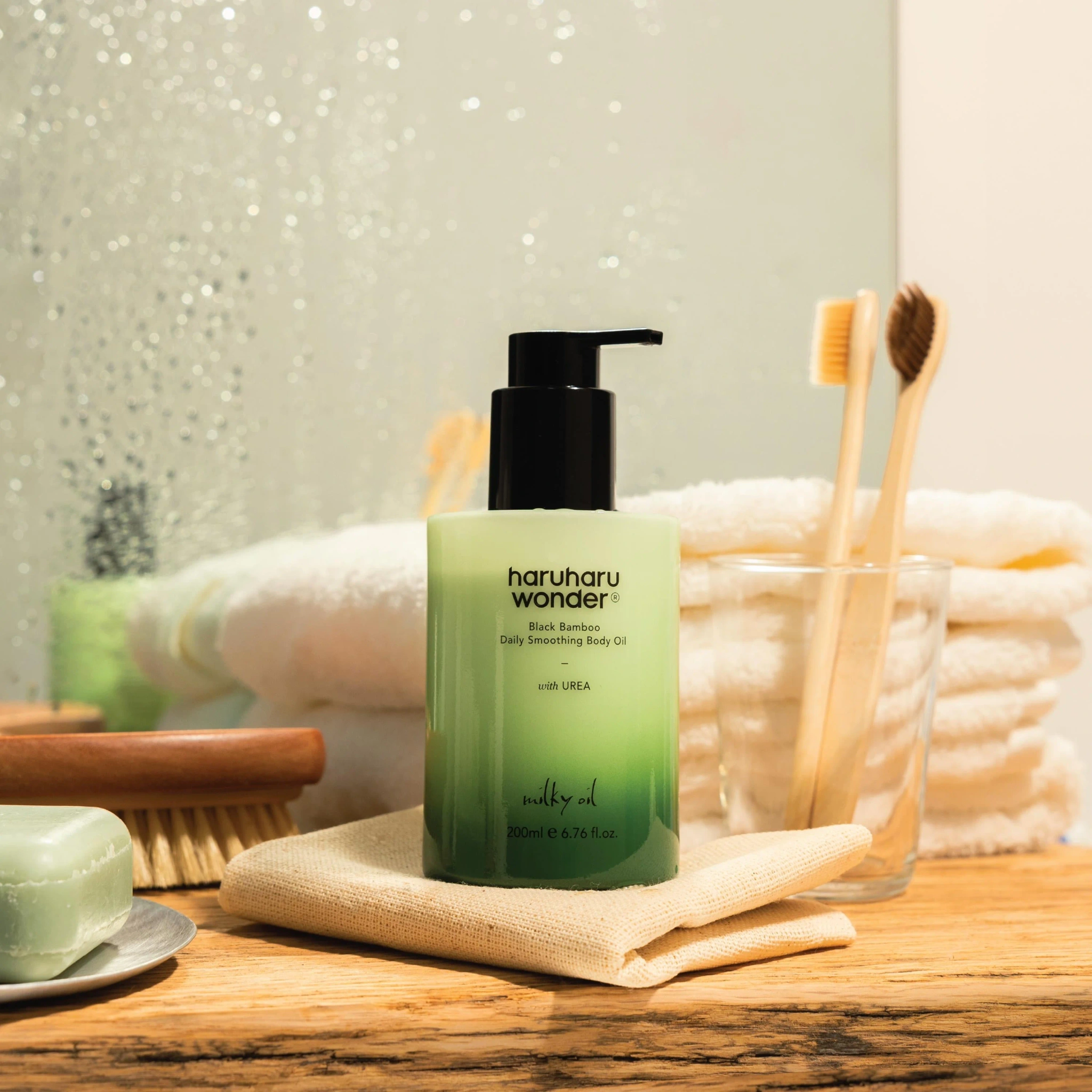 haruharu wonder Black Bamboo Daily Smoothing Body Oil, 200 ml