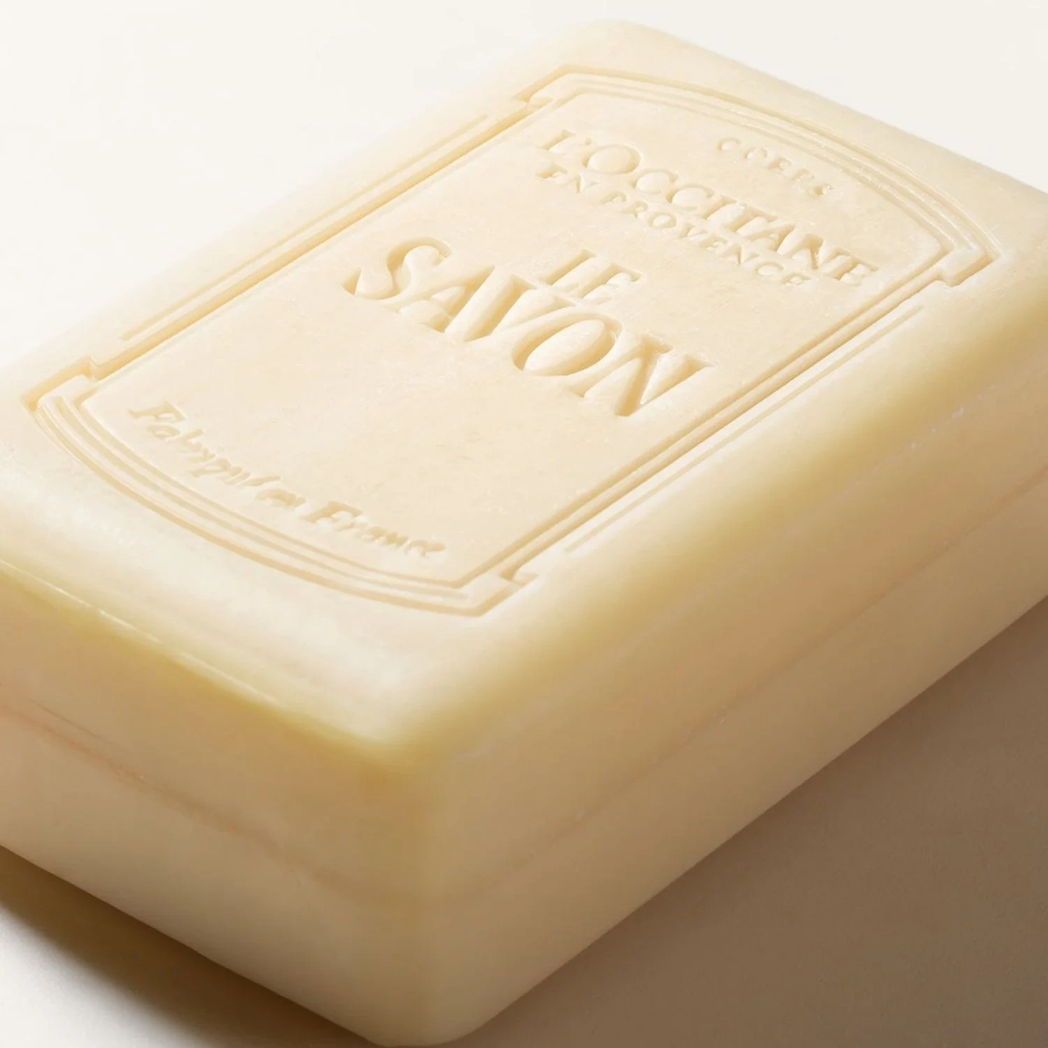 L'Occitane en Provence Shea Butter Lavender Body Soap