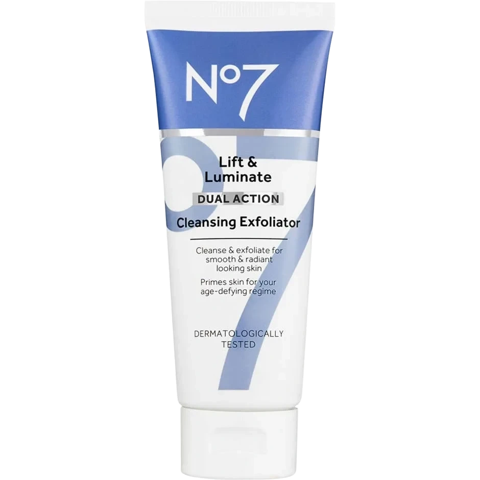 No7 Lift & Luminate Cleansing Exfoliator