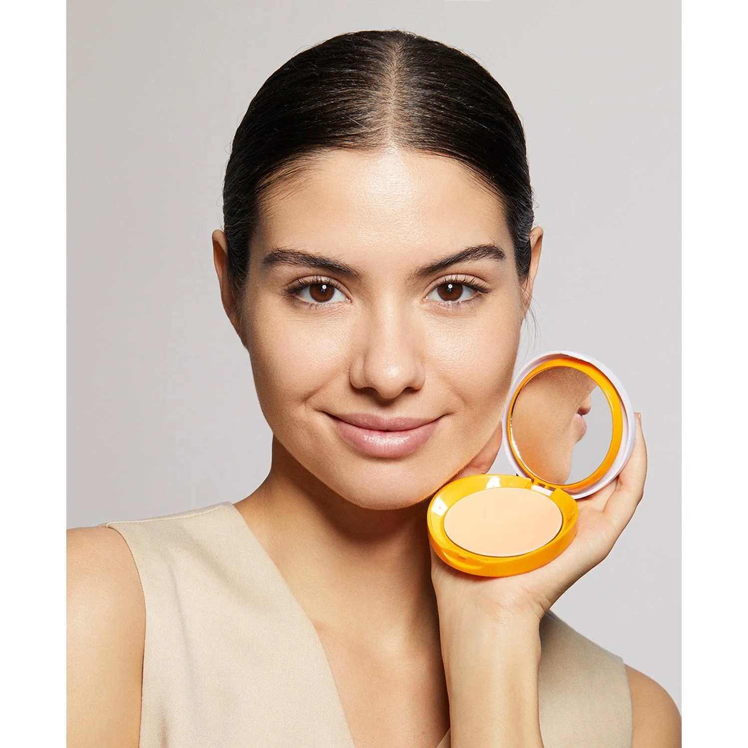 Gel Oil Free Compact SPF 50+ PEARL